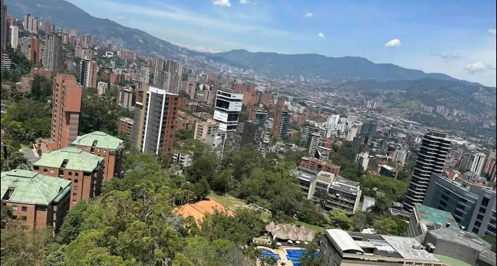 Lujoso Apartamento En El Poblado Con Vista A La Ciudad. Medellin 0*,  Colombia