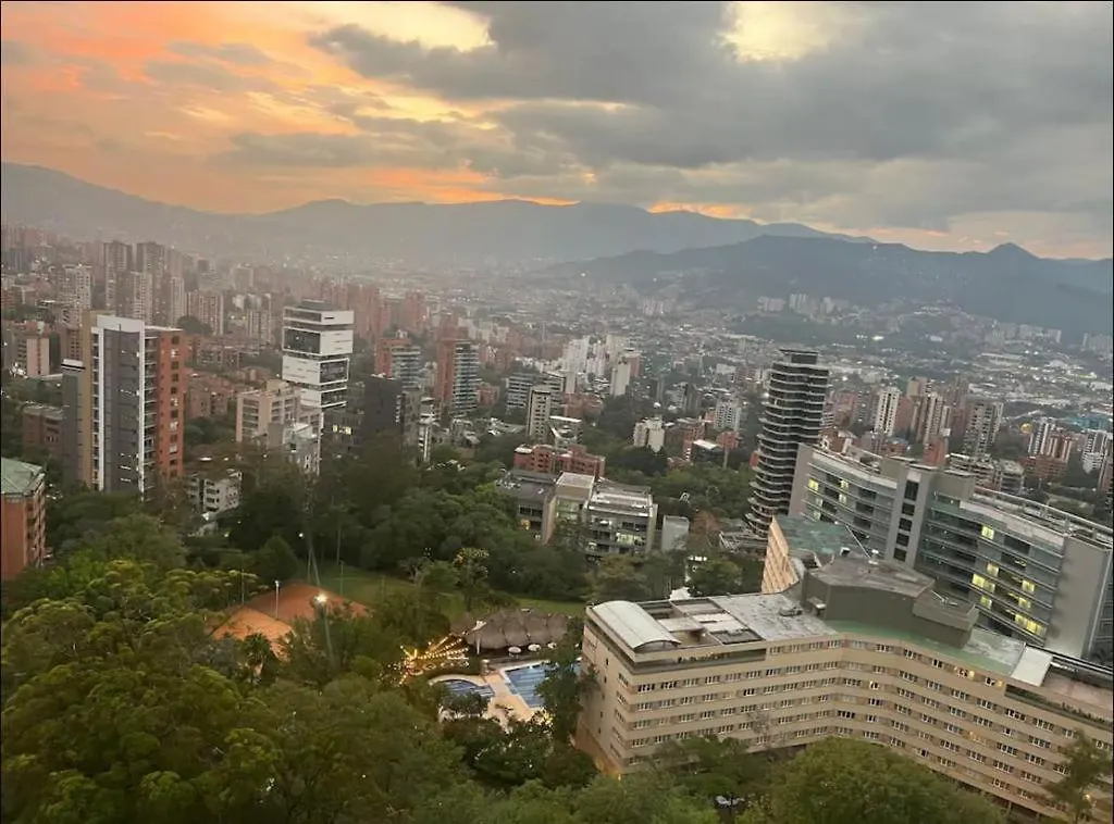 Apartment Lujoso Apartamento En El Poblado Con Vista A La Ciudad. Medellin